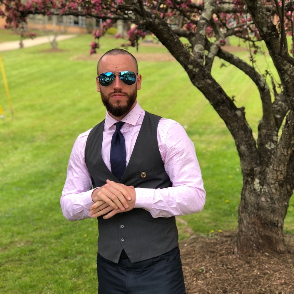 Meet your Posher, Anthony